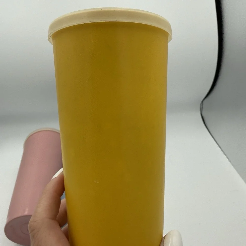 Set Of 4 Vintage Tupperware #1348 Tumbler Cups W/Lids Stackable Yellow Pink Blue